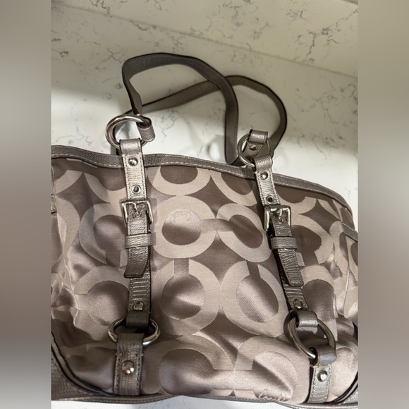 Coach Signature Shoulder Tote Bag - Picture 11 of 16